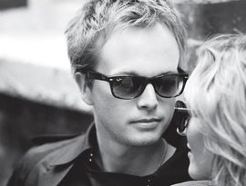 Luke White 的头像
