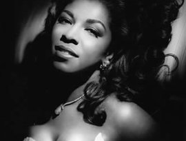 Natalie Cole のアバター