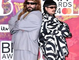Oliver Tree & Robin Schulz 的头像