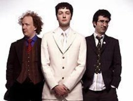 Chris Addison, John Oliver & Andy Zaltzman 的头像