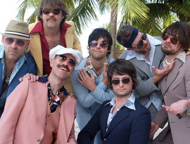 Yacht Rock Revue のアバター