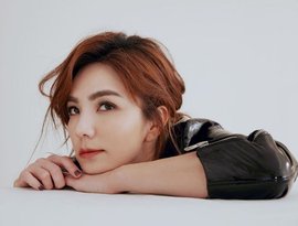 Ella Chen 的头像