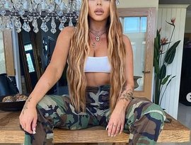 Jesy Nelson 的头像