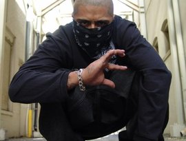 Young Trav 的头像