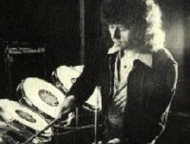 Bev Bevan 的头像