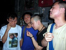 顶楼的马戏团 的头像