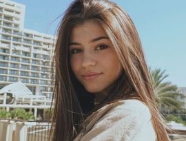 Ava Rose 的头像