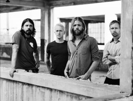 Maximum Decibels: Today's Rock Hits