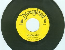 Аватар для Disneyland Records