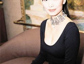 鄺美雲 的头像