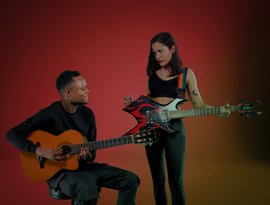 Ale Hop & Titi Bakorta 的头像