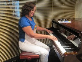 Avatar for Jurema Lopes
