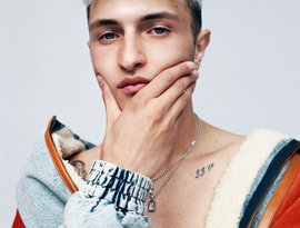 Avatar for Anwar Hadid