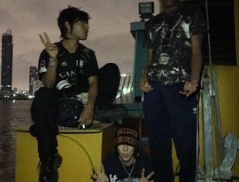 Avatar di Ecco2k, Thaiboy Digital & Bladee