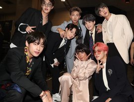 BTS (방탄소년단), Halsey için avatar