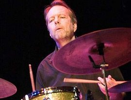 Tom Rainey 的头像