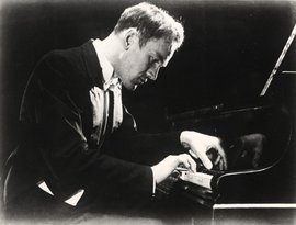 Sviatoslav Richter için avatar