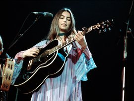 Emmylou Harris 的头像