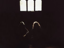 Wolves in the Throne Room 的头像