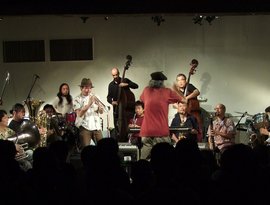 Alan Silva And The Celestrial Communication Orchestra 的头像