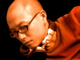 DJ Zhao 的头像