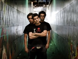 Maximum Decibels: Today's Rock Hits