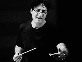 Joseph LoDuca 的头像