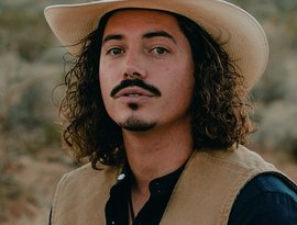 Ryan Charles 的头像