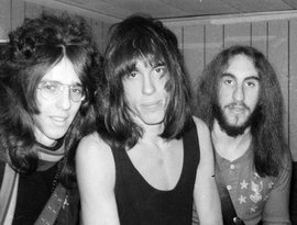 Dust のアバター