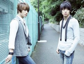 김재중 & 박유천 的头像