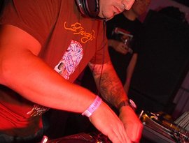 Avatar for DJ Narotic VS Lenny Dee