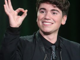 Noah Galvin 的头像