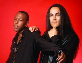 Charles & Eddie için avatar