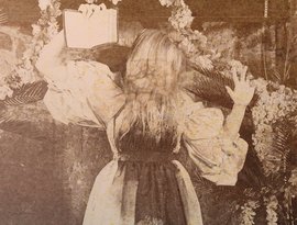 Reverend Kristin Michael Hayter 的头像
