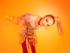 Adelén 的头像