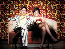 Lucy and The Popsonics 的头像
