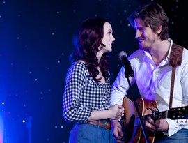 Garrett Hedlund & Leighton Meester 的头像