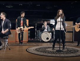 Alex Goot & Against The Current 的头像