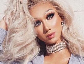 Avatar for Plastique Tiara