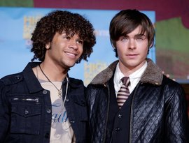 Zac Efron & Corbin Bleu のアバター