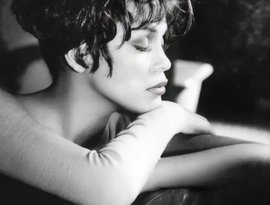 Whitney Houston のアバター