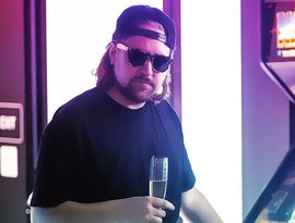 Avatar for Champagne Drip