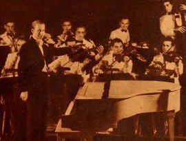 Ray Noble and His Orchestra için avatar