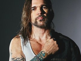 Maximum Decibels: Today's Rock Hits