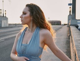 Аватар для Emily James