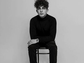 The Curly Simon 的头像