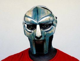 Maximum Decibels: Today's Rock Hits