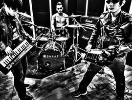 Аватар для Ryoma Maeda and Romantic Suiciders