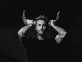 Kaaze 的头像