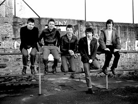 The Undertones のアバター